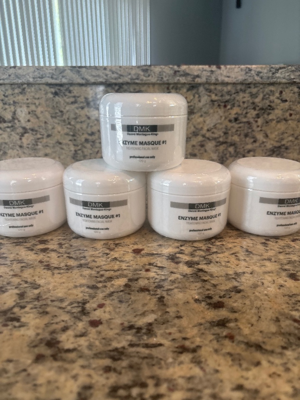 DMK Enzyme Mask 1
